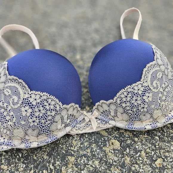 NWT Victoria's Secret Y2K Dream Angels Push-Up Bra 34B Royal Blue Lace Bow - Picture 1 of 12